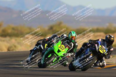 media/Oct-29-2022-CVMA (Sat) [[14c0aa3b66]]/Race 11 Amateur Supersport Open/